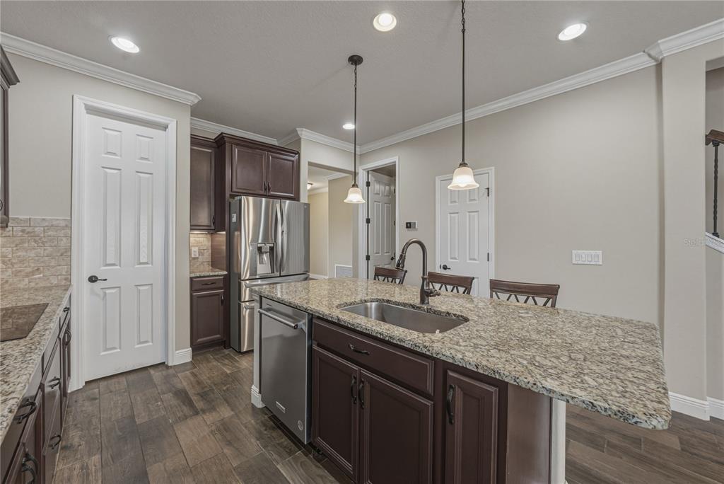 19099 Long Lake Ranch Boulevard Lutz, FL 33558 - Photo 16 of 73