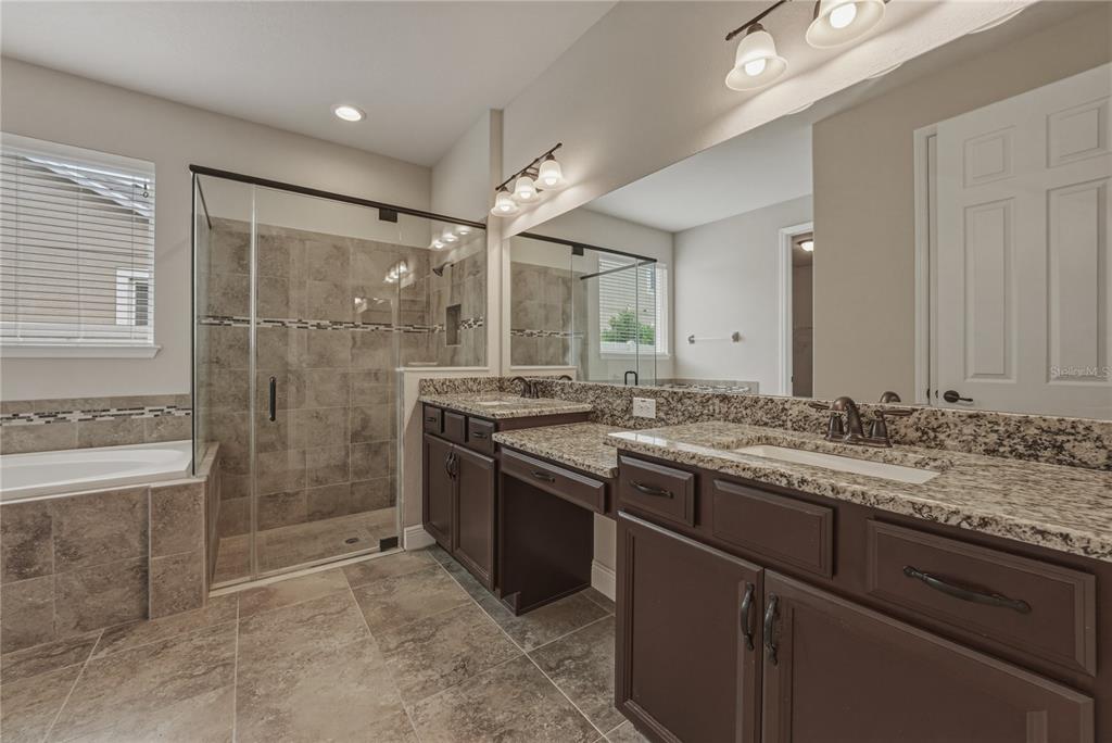 19099 Long Lake Ranch Boulevard Lutz, FL 33558 - Photo 26 of 73