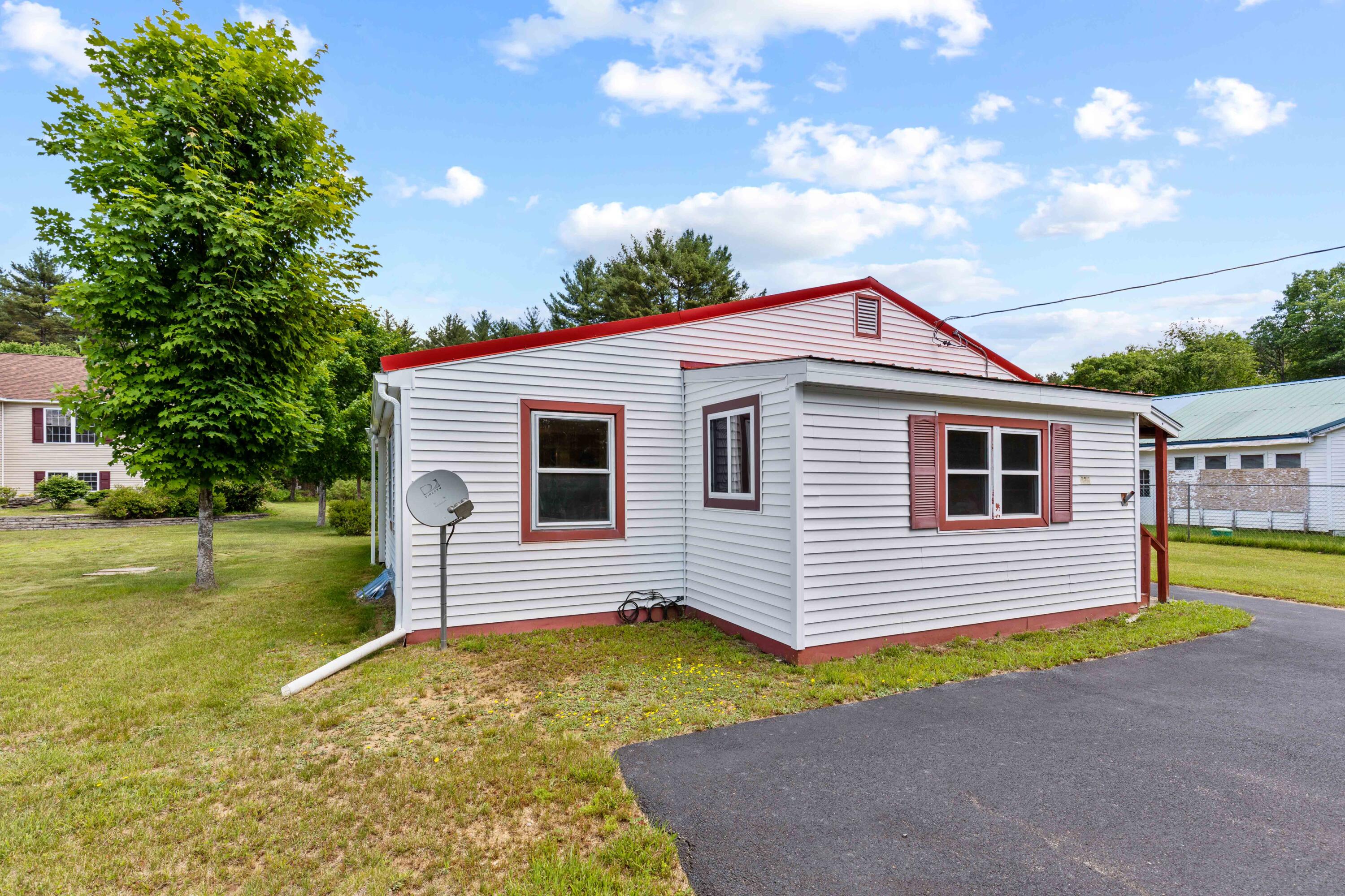 428 Hubbard Road Berwick, ME 03901 - Photo 42 of 79 Side House