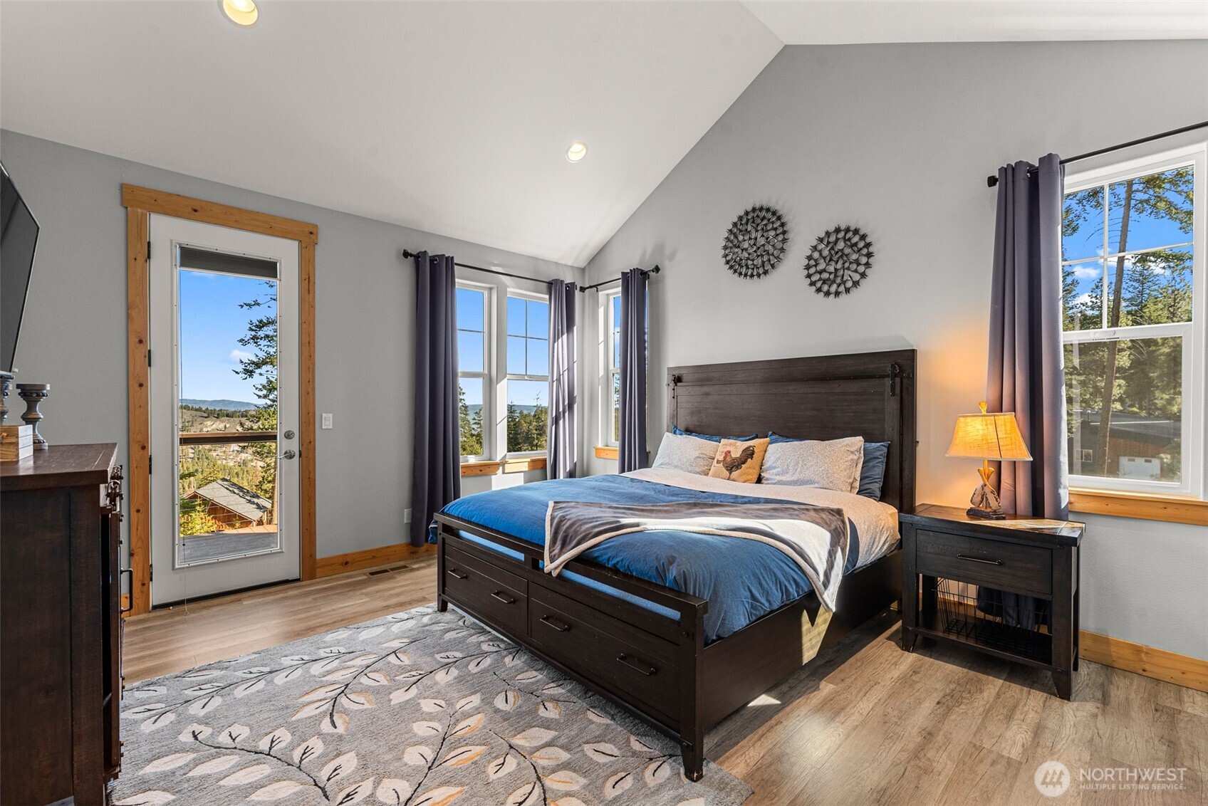 6827 Forest Ridge Drive Wenatchee, WA 98801 - Photo 10 of 37