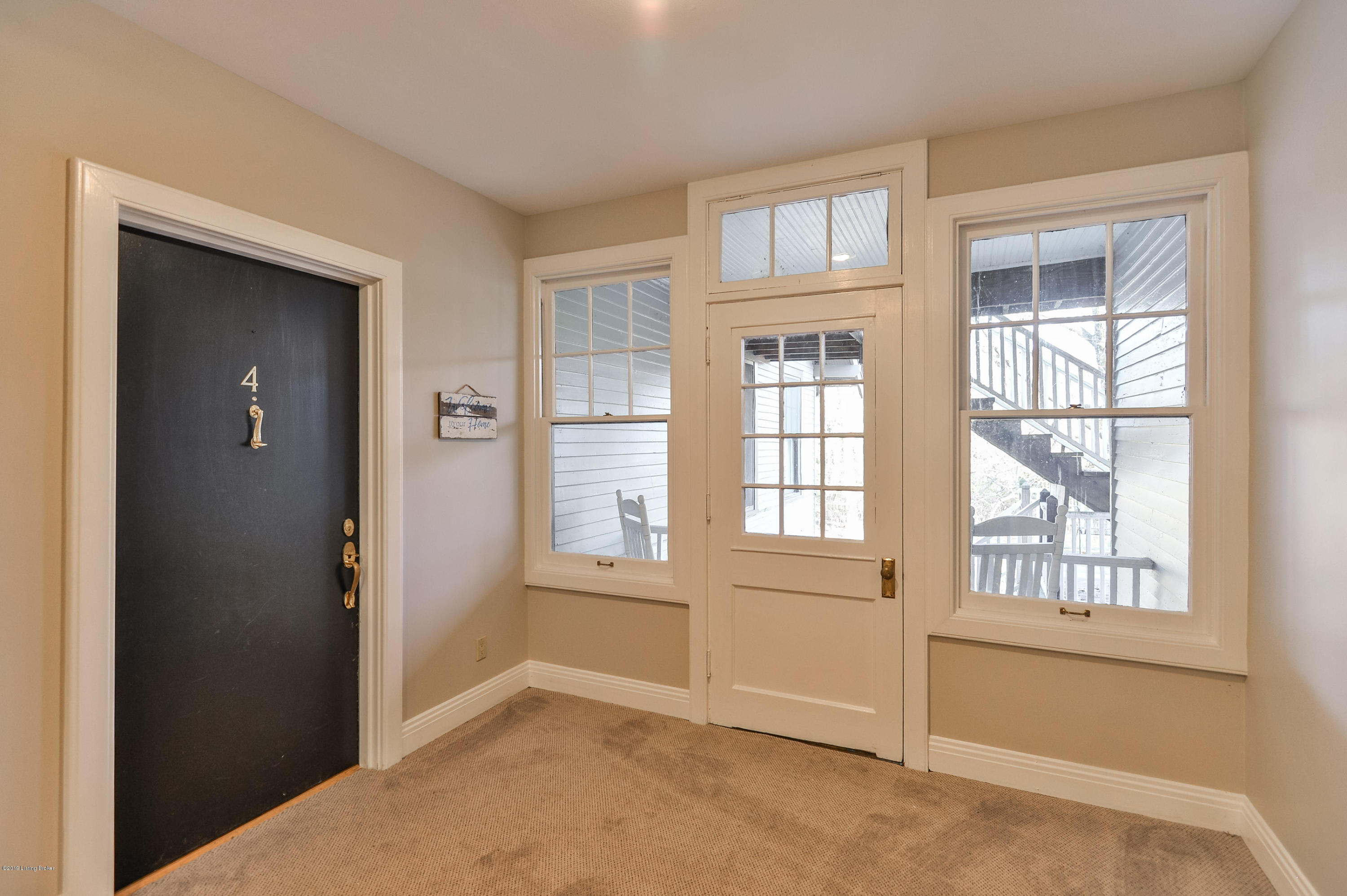 1405 Elm Road, Unit 4 Louisville, KY 40223 - Photo 4 of 40 010 - 20191205 7946