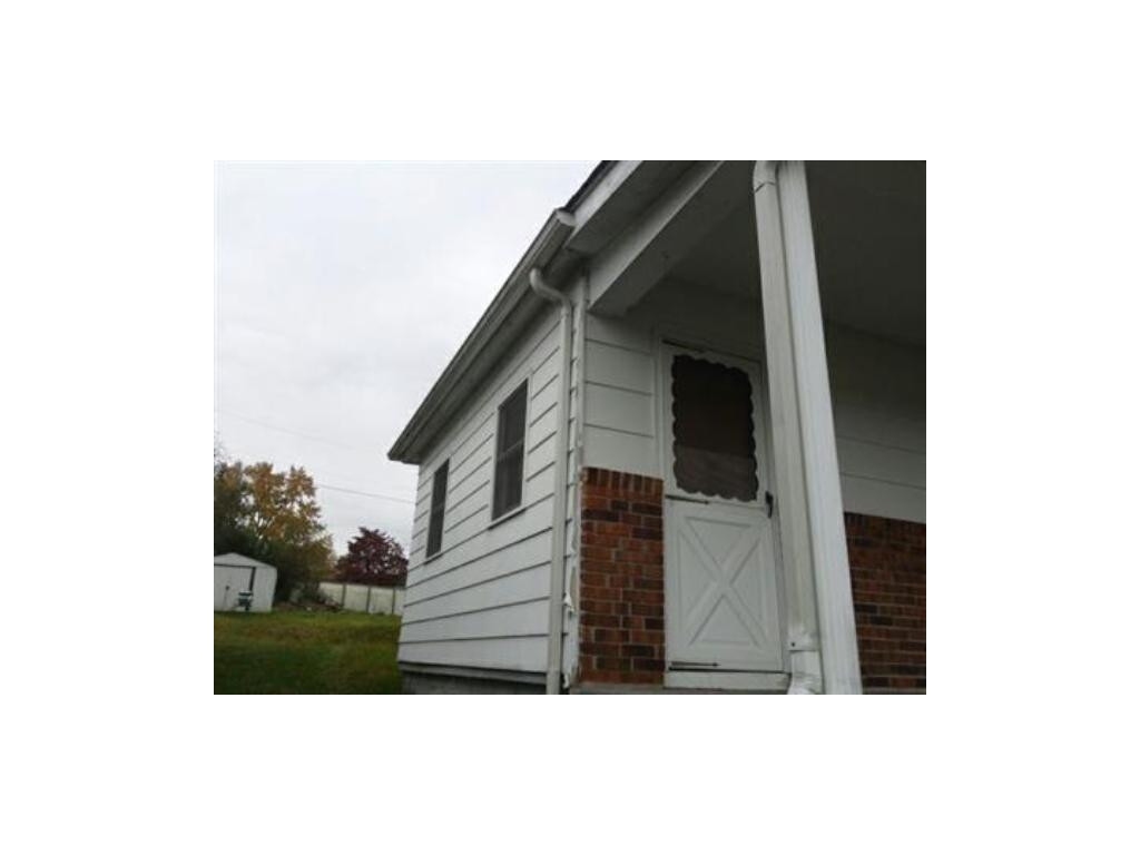 1402 Garden Road Elizabethton, TN 37643 - Photo 15 of 21 Photo 15