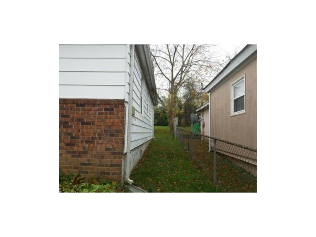 1402 Garden Road Elizabethton, TN 37643 - Photo 17 of 21 Photo 17
