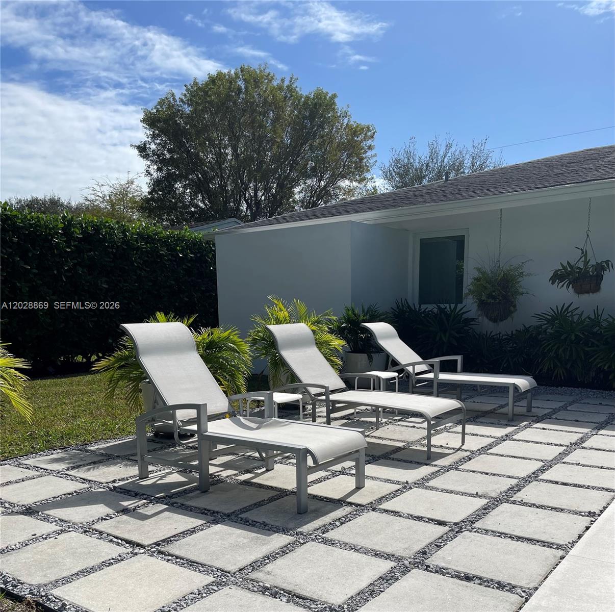 9121 Southwest 85th Street Miami, FL 33173 - Photo 35 of 52