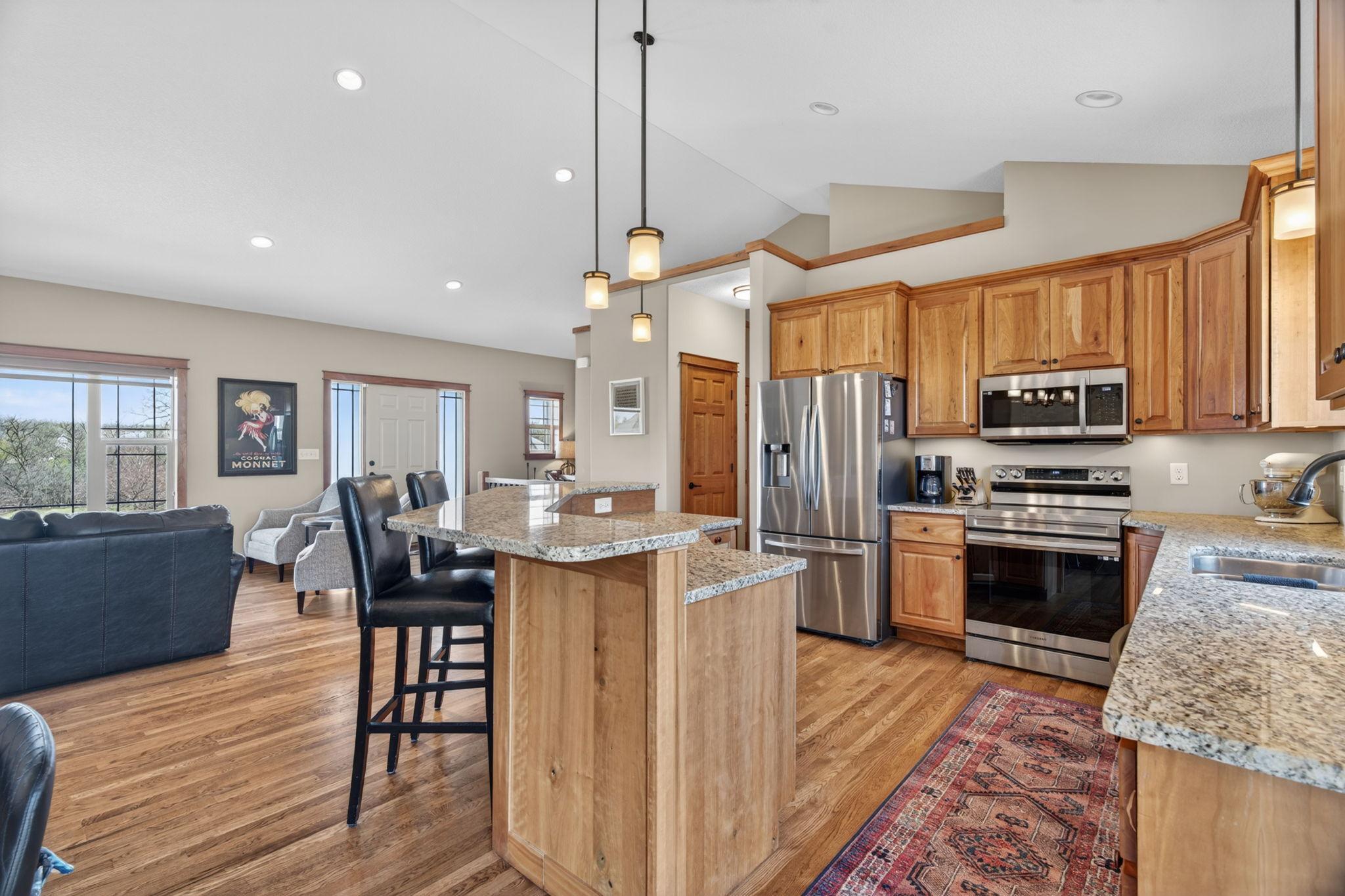 3940 Creek View Lane Southwest Rochester, MN 55902 - Photo 11 of 53
