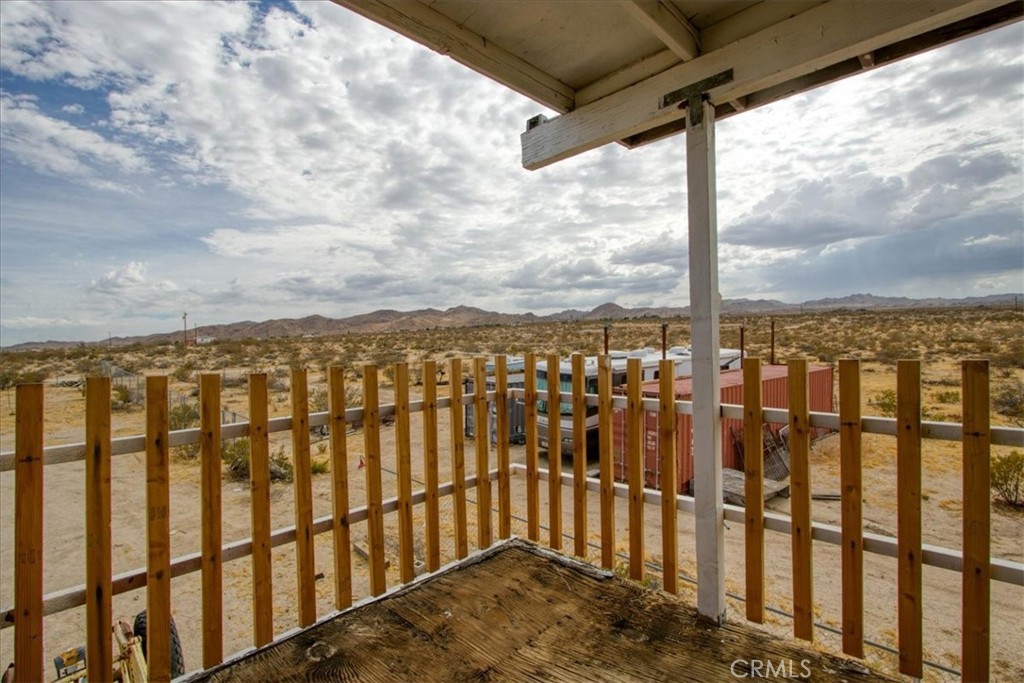 55576 Valley View Road Landers, CA 92285 - Photo 29 of 40 Gallery Image 29
