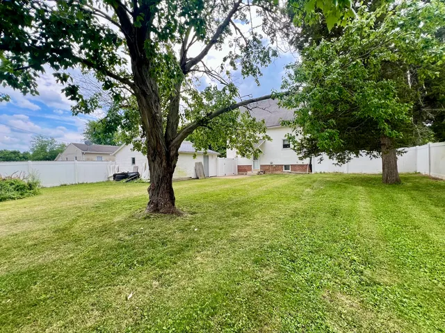 $142,500 | 205 East Street, Penfield, IL 61862