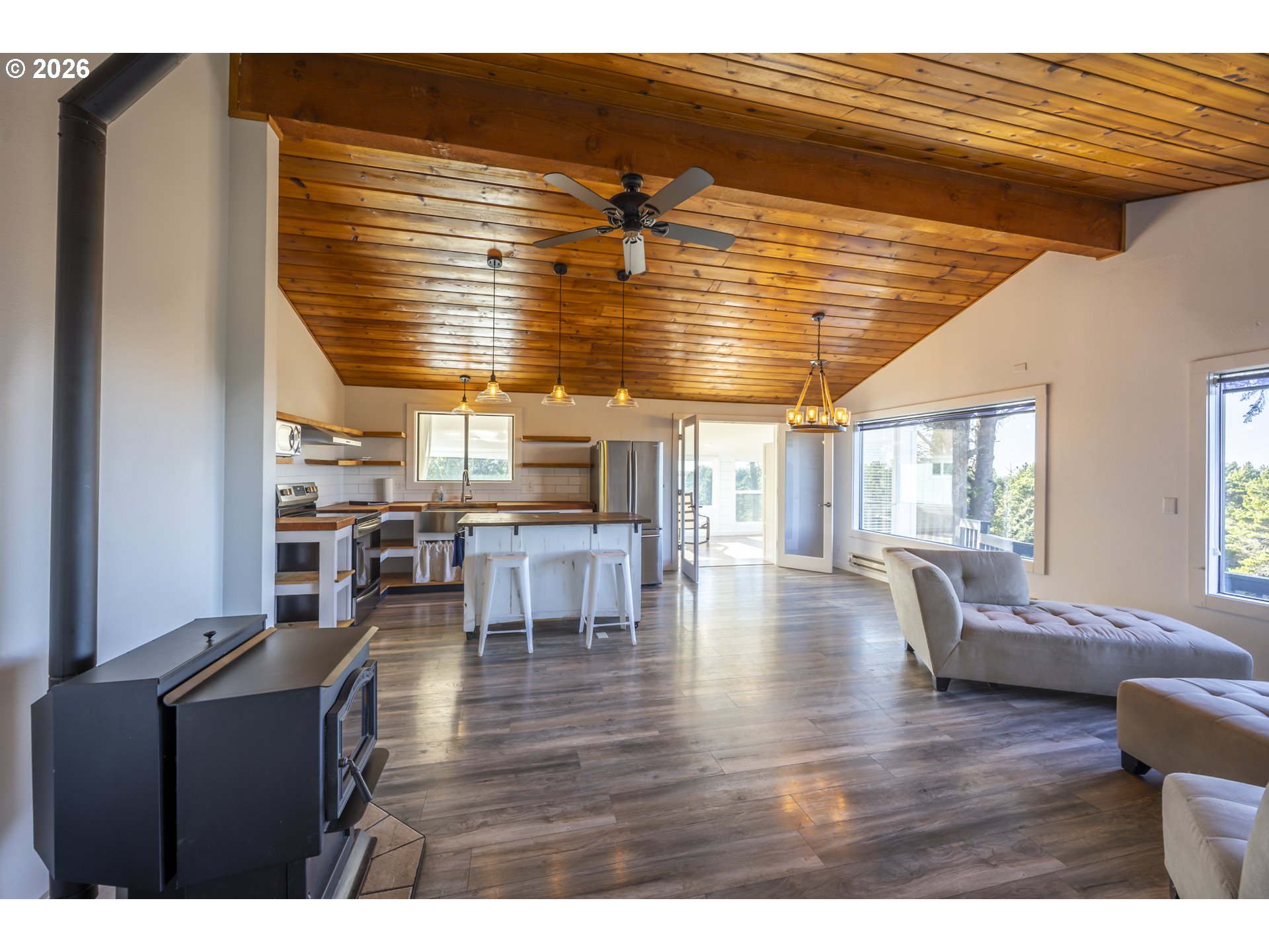 87748 Terrace View Drive Florence, OR 97439 - Photo 4 of 48