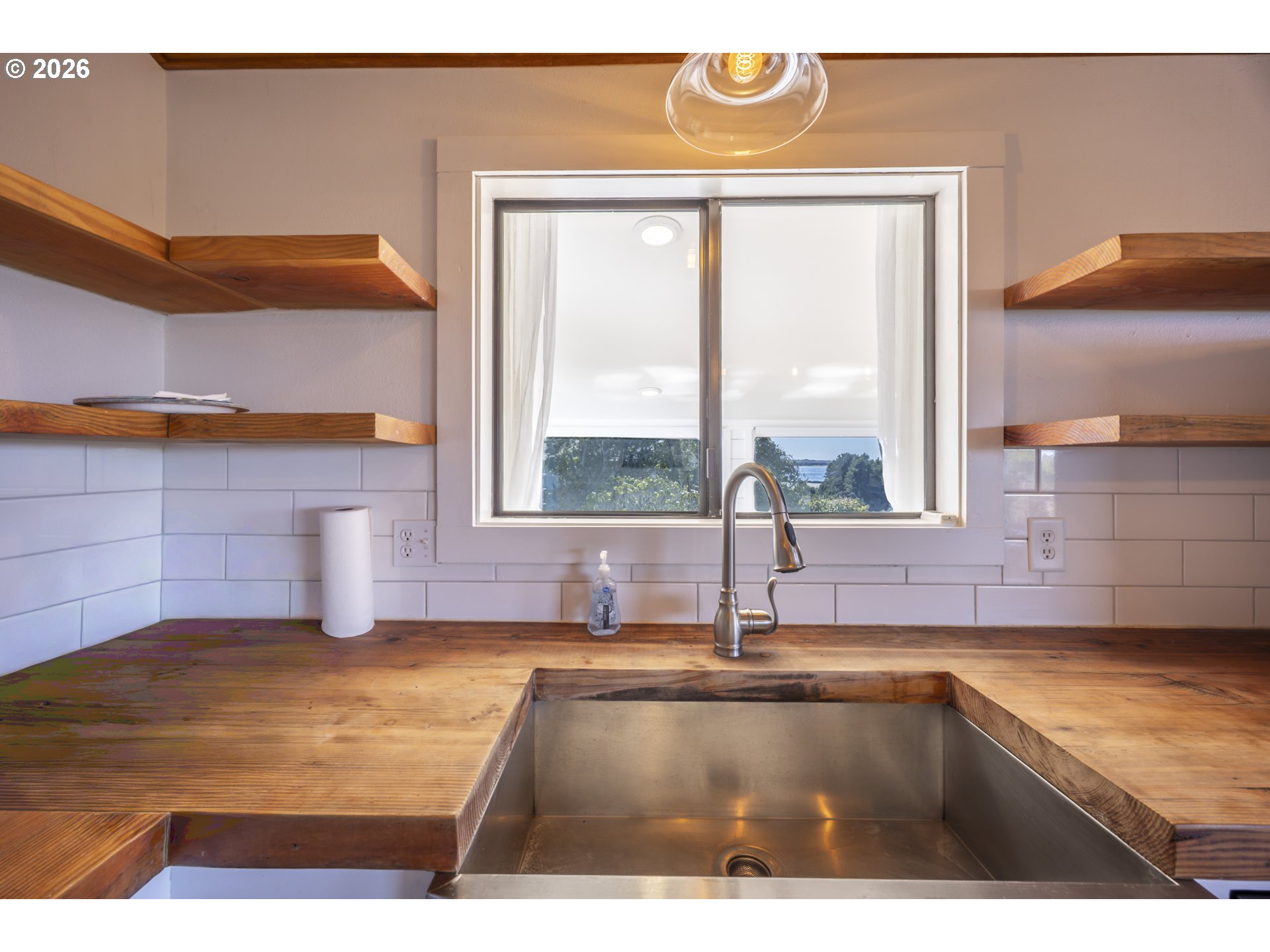 87748 Terrace View Drive Florence, OR 97439 - Photo 10 of 48