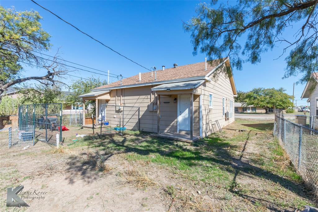 344 Southwest Ave A Hamlin, TX 79520 - Photo 19 of 19 a view of a house with a yard