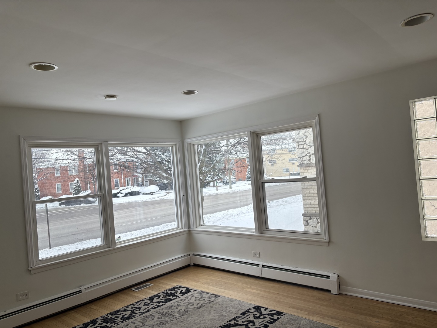 751 North Northwest Highway Park Ridge, IL 60068 - Photo 14 of 25 a view of an empty room with a window