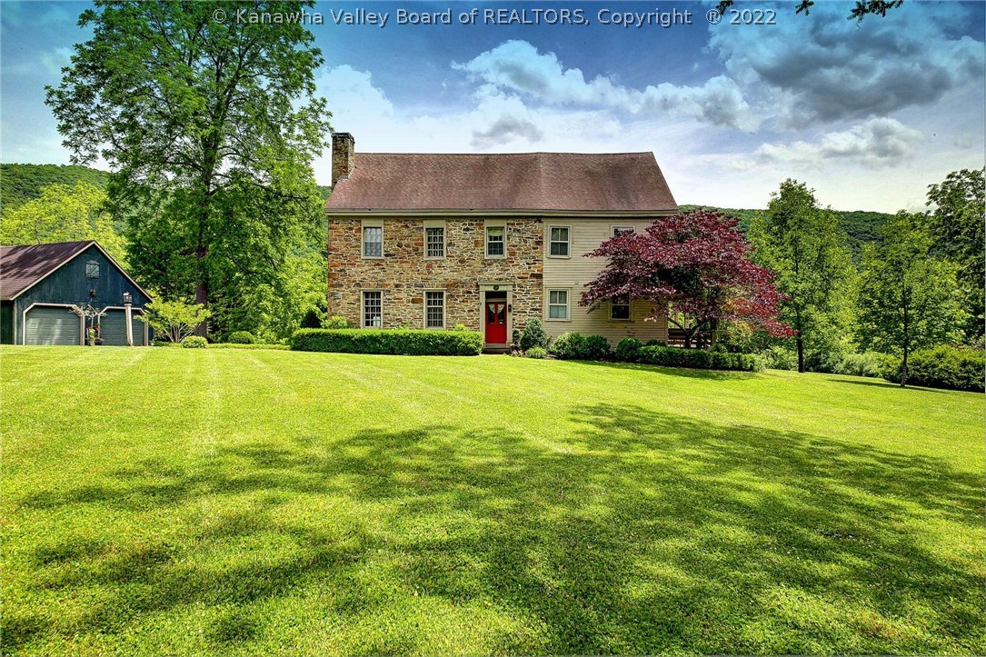 2717 Stone House Road Lewisburg, WV 24901 - Photo 1 of 40 Gallery Image 1