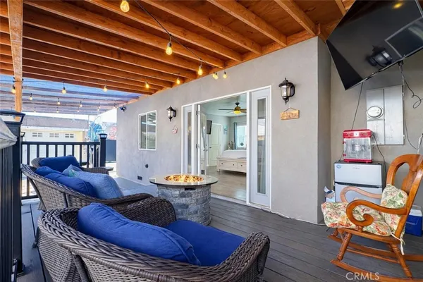 $769,000 | 404 South Woods Avenue, East Los Angeles, CA 90022