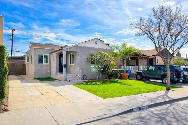 $769,000 | 404 South Woods Avenue, East Los Angeles, CA 90022