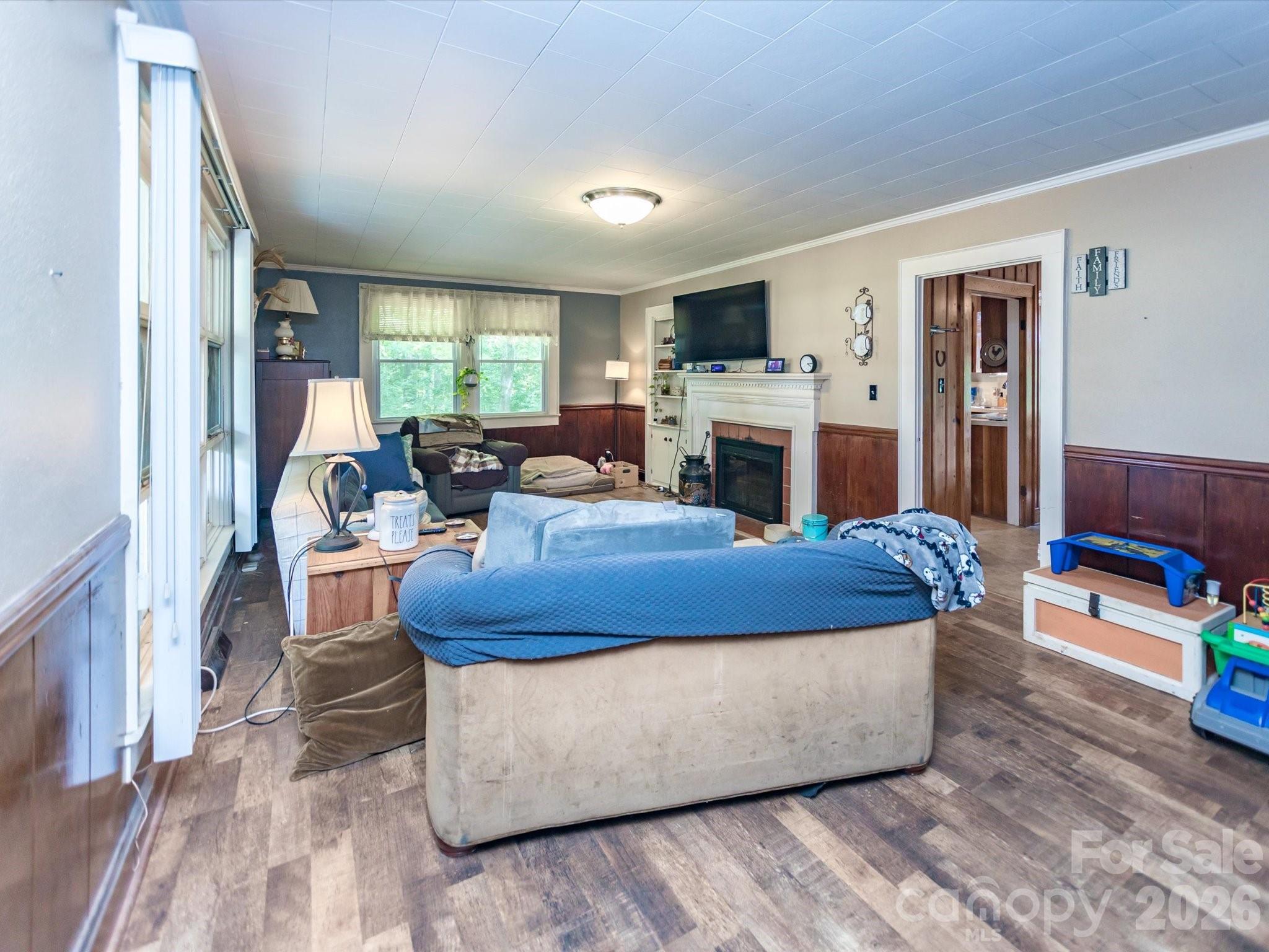 2111 Emmanuel Church Road Conover, NC 28613 - Photo 15 of 40