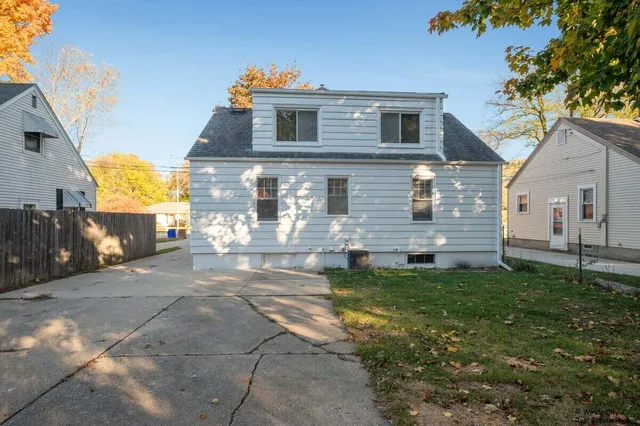 $259,900 | 3716 22nd Avenue, Kenosha, WI 53144