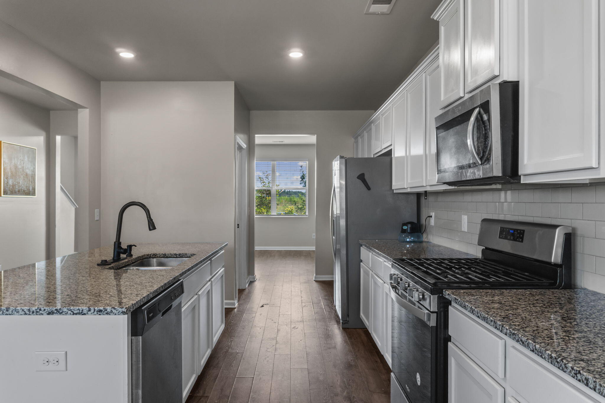 6100 Vermilion Loop Road Graniteville, SC 29829 - Photo 6 of 25 Kitchen