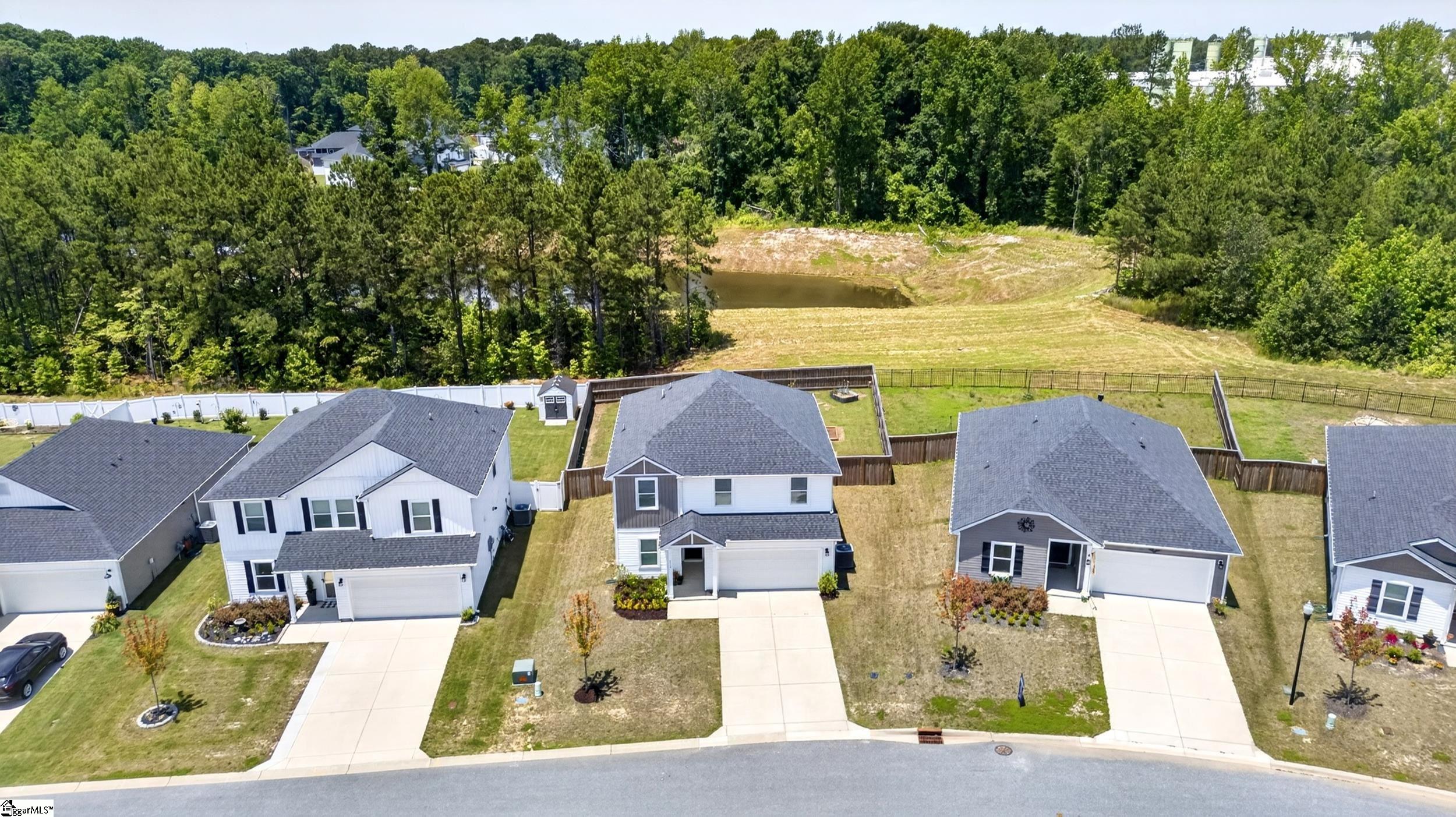 116 Layken Drive Fountain Inn, SC 29644 - Photo 3 of 28