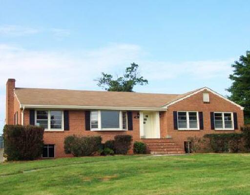 2243 Hardy Road Vinton, VA 24179 - Photo 1 of 1 Listing Photo