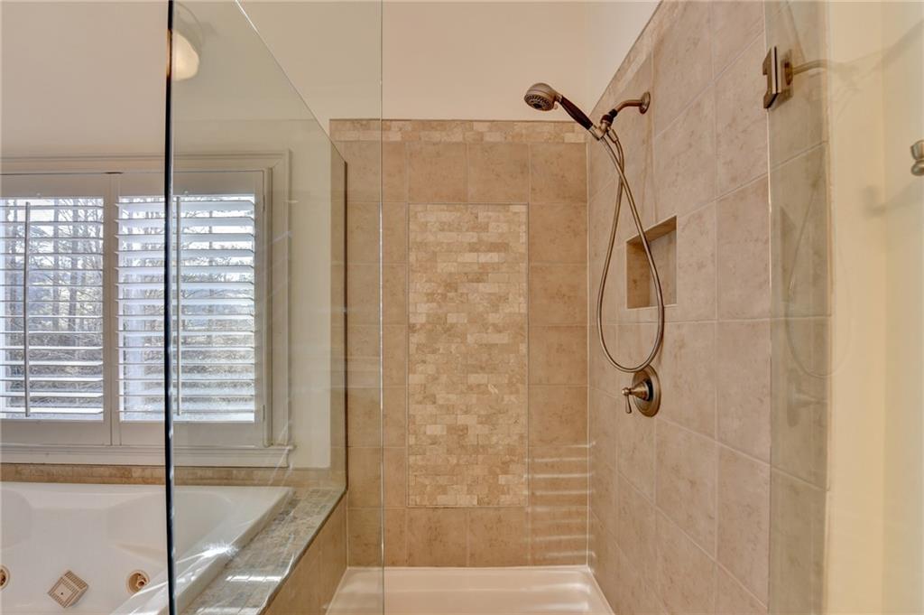 7405 Ledgewood Way Suwanee, GA 30024 - Photo 40 of 84