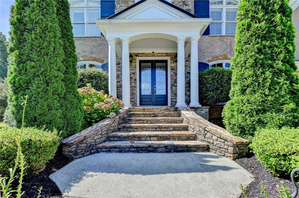 7405 Ledgewood Way Suwanee, GA 30024 - Photo 4 of 84