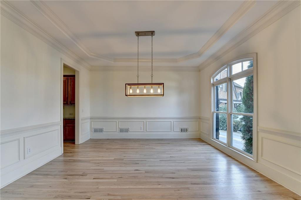 7405 Ledgewood Way Suwanee, GA 30024 - Photo 6 of 84