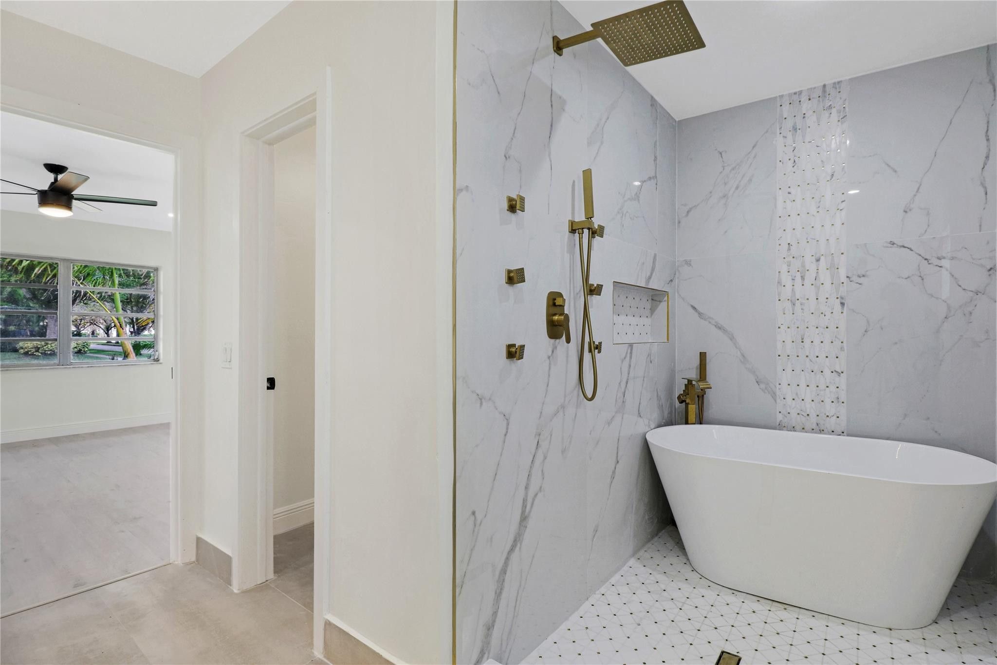 5900 Southwest 17th Street Plantation, FL 33317 - Photo 4 of 9 Photo 4