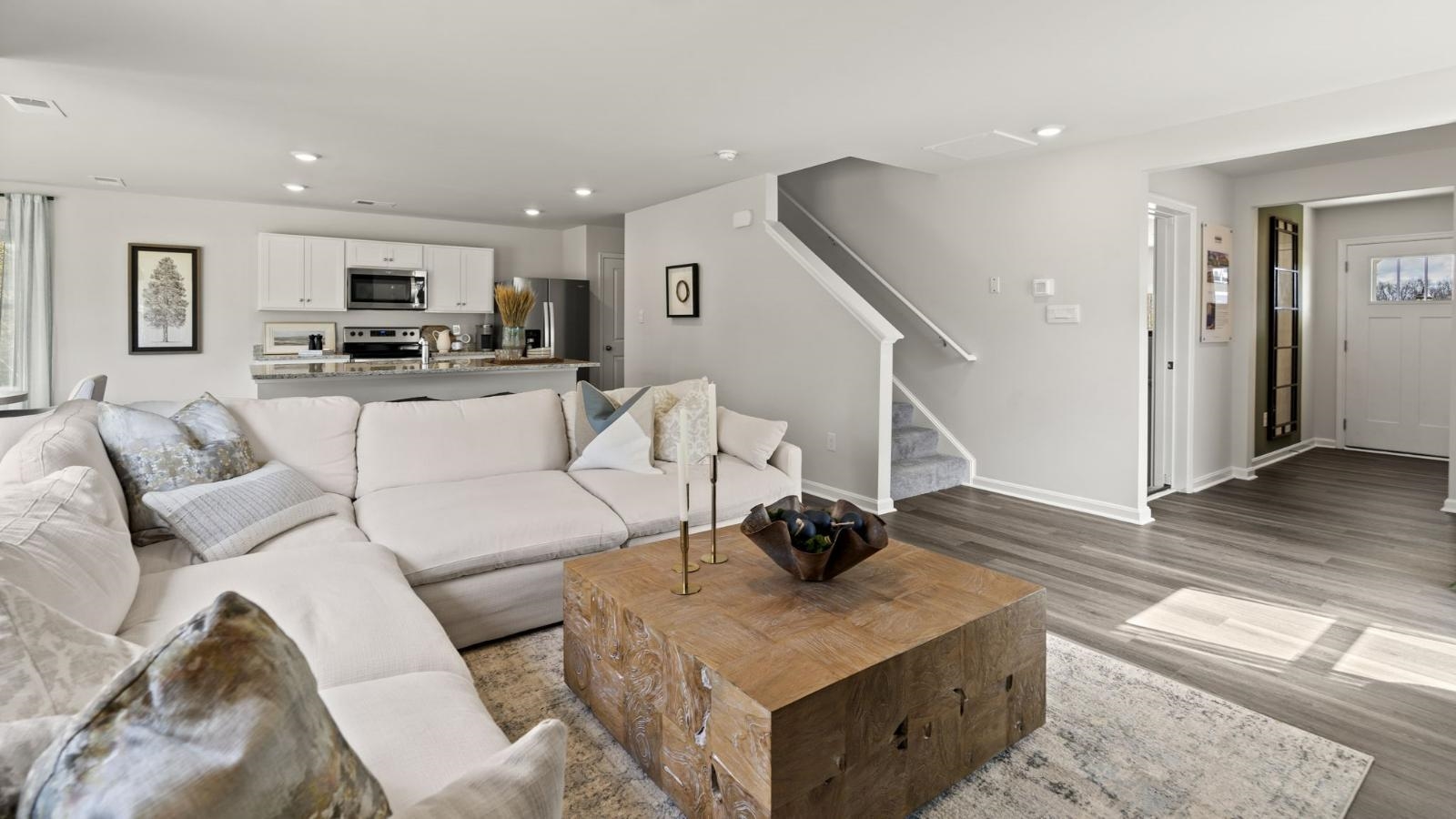 27 George William Lane Lexington, VA 24450 - Photo 3 of 22 a living room with furniture and a wooden floor