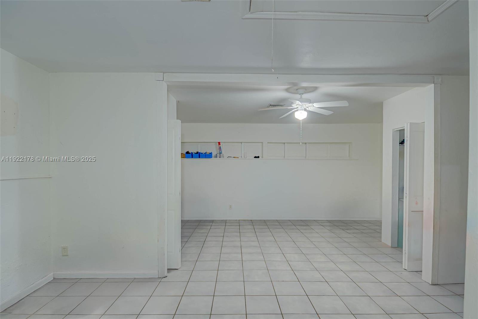 530 7th Street Southwest Naples, FL 34117 - Photo 21 of 32 a view of an empty room