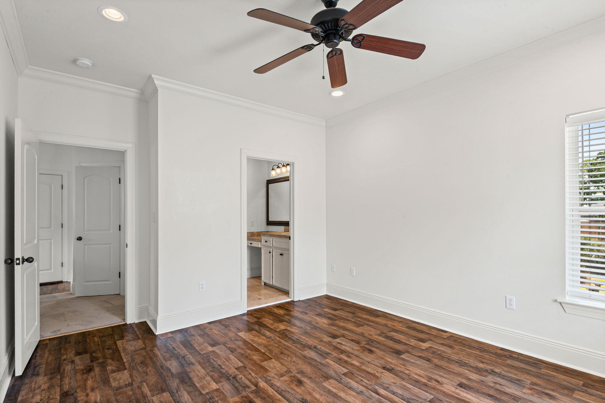187 7th Street Santa Rosa Beach, FL 32459 - Photo 28 of 47 Bedroom Three to Bath