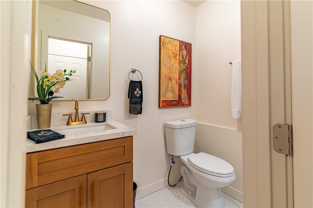 3766 Lofton Place Riverside, CA 92501 - Photo 15 of 40