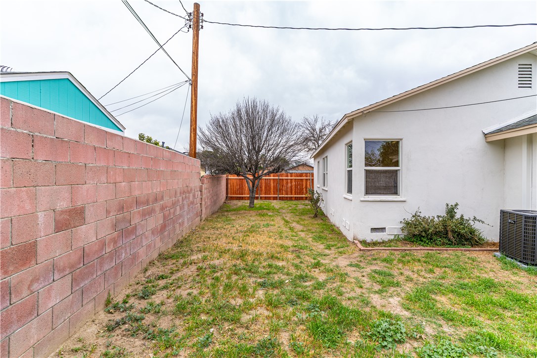 3766 Lofton Place Riverside, CA 92501 - Photo 34 of 40