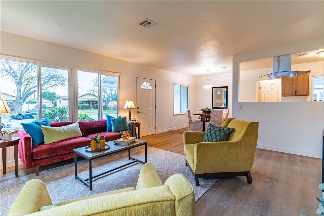 3766 Lofton Place Riverside, CA 92501 - Photo 10 of 40