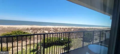 $9,500 | 11901 Wight Street, Unit 202, Ocean City, MD 21842