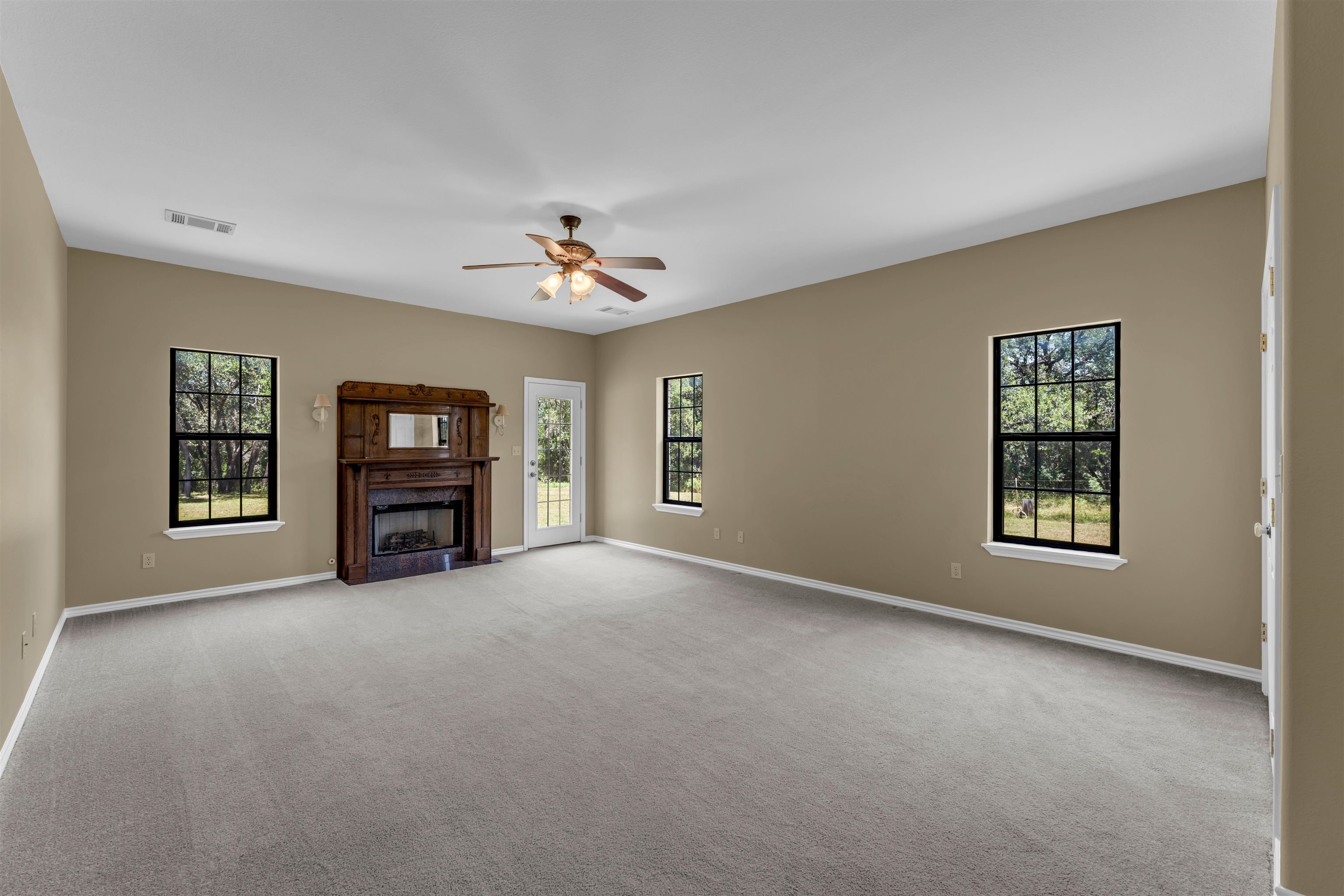627 Ranch Road 2323 Llano, TX 78643 - Photo 12 of 44