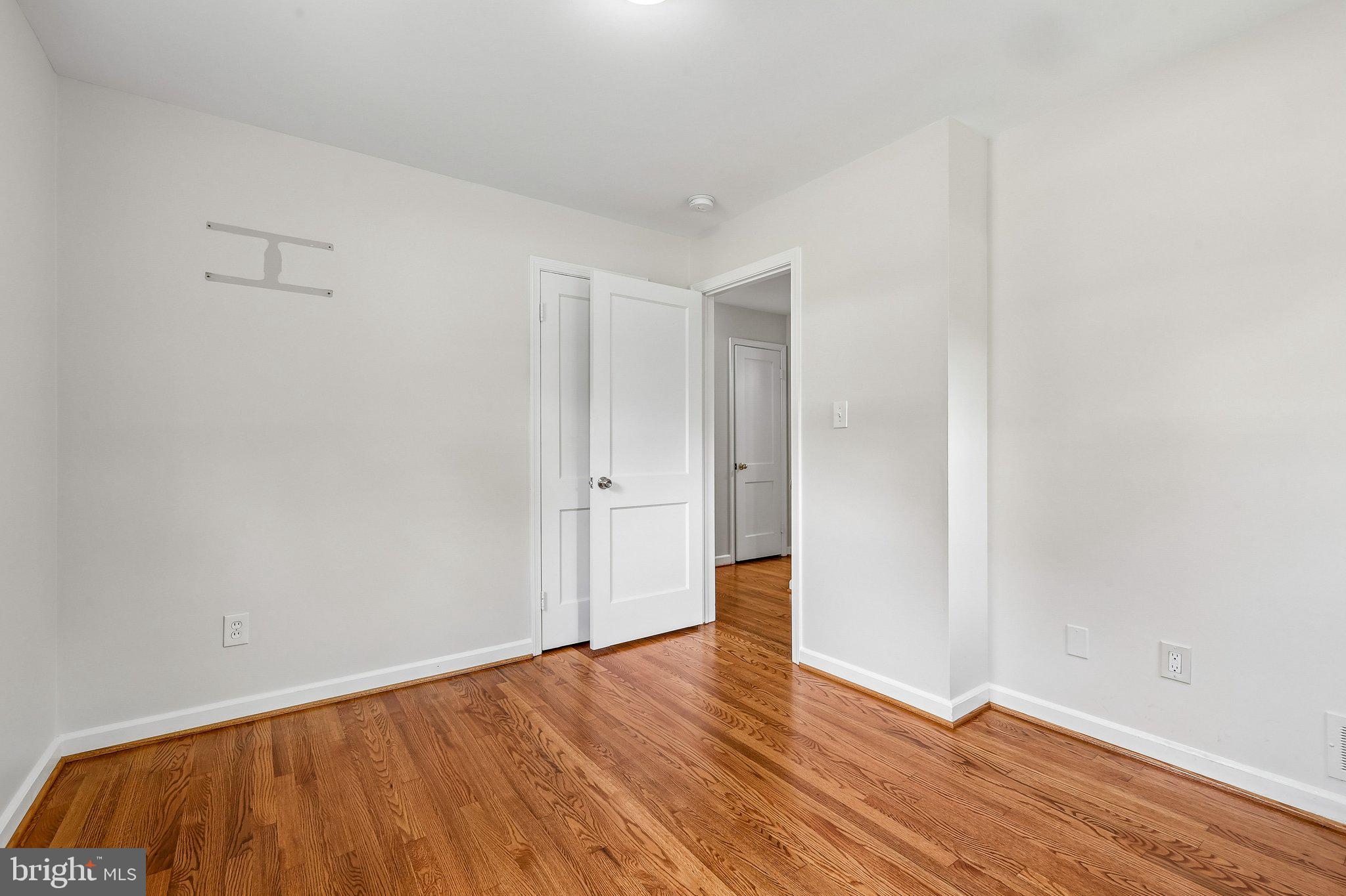 10217 Rodgers Road Fairfax, VA 22030 - Photo 10 of 27