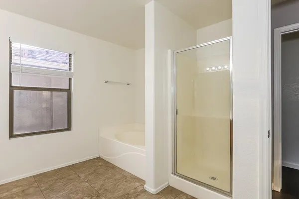 $2,205 | 9415 Virginia Avenue, Phoenix, AZ 85037