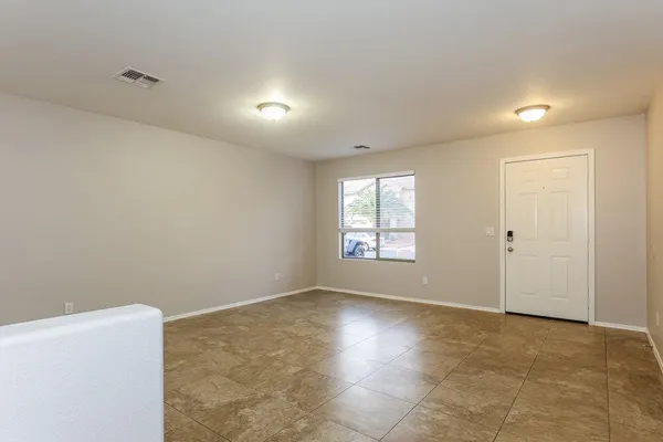 $2,205 | 9415 Virginia Avenue, Phoenix, AZ 85037