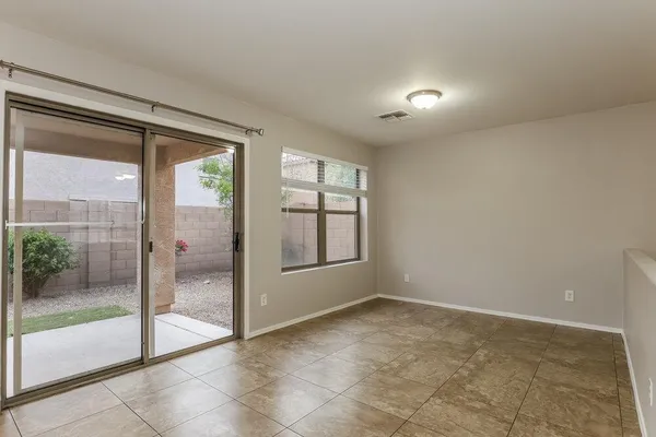 $2,205 | 9415 Virginia Avenue, Phoenix, AZ 85037