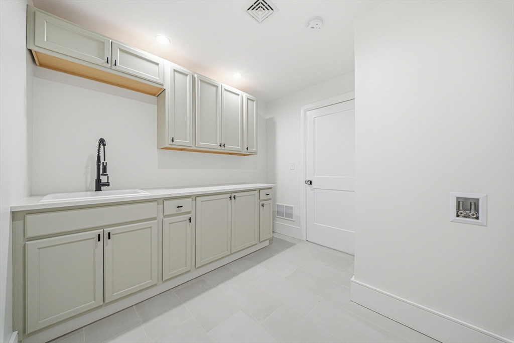 62 Claybrook Road Dover, MA 02030 - Photo 34 of 41