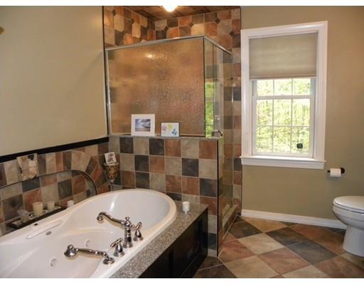 42 Freeman Road Charlton, MA 01507 - Photo 13 of 42