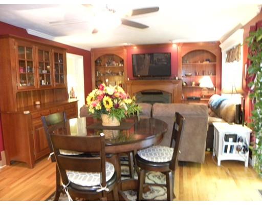 42 Freeman Road Charlton, MA 01507 - Photo 4 of 42