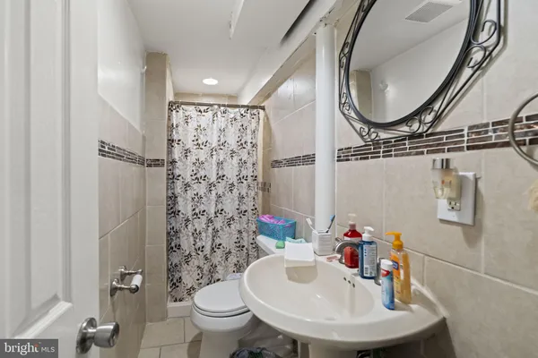 $425,000 | 3105 Newportville Road, Bristol, PA 19007