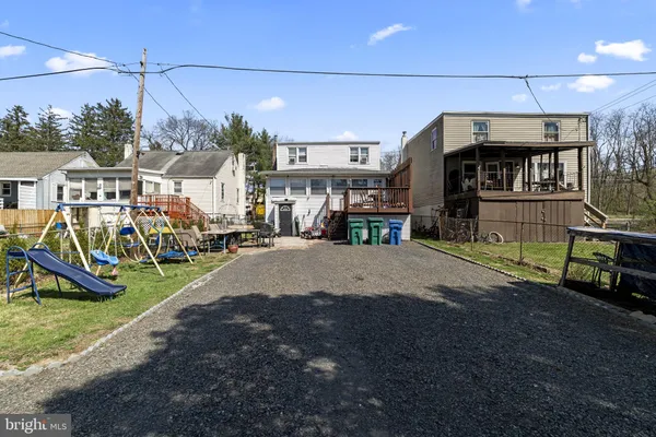 $425,000 | 3105 Newportville Road, Bristol, PA 19007