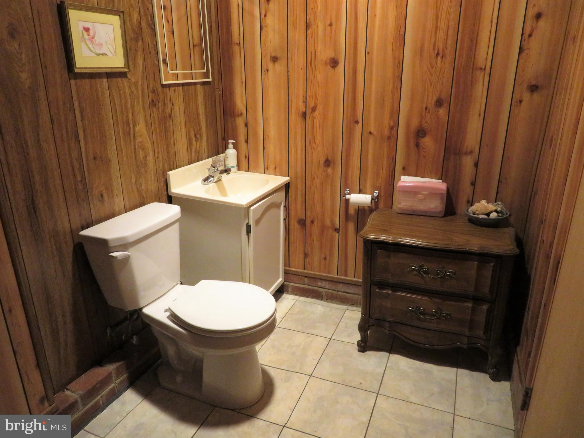37 Cedar Grove Road Conshohocken, PA 19428 - Photo 27 of 37 Gallery Image 27