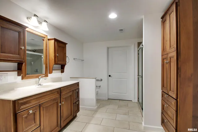 $315,000 | 4811 Elm Street, Quincy, IL 62305