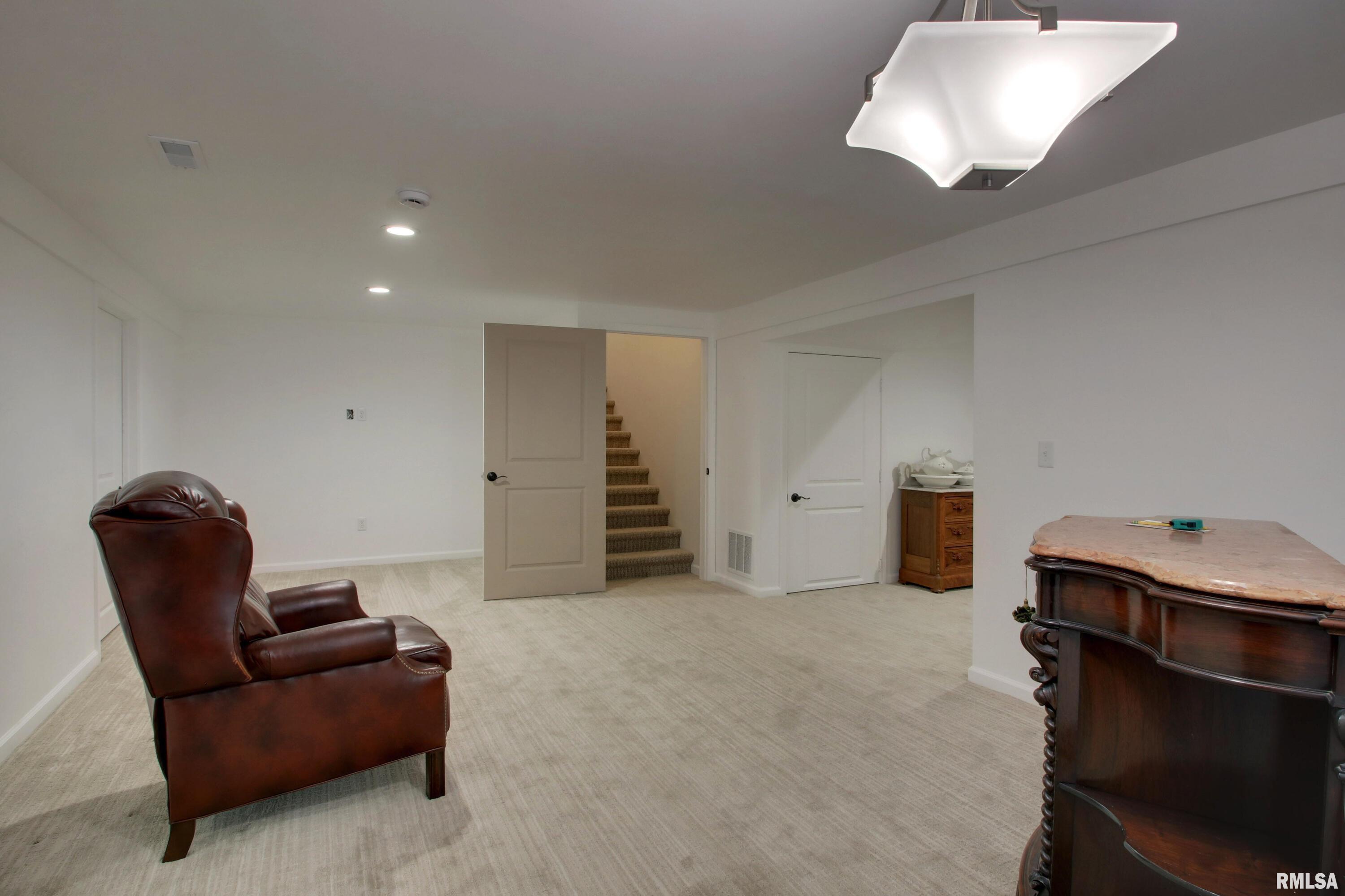 4811 Elm Street Quincy, IL 62305 - Photo 20 of 24