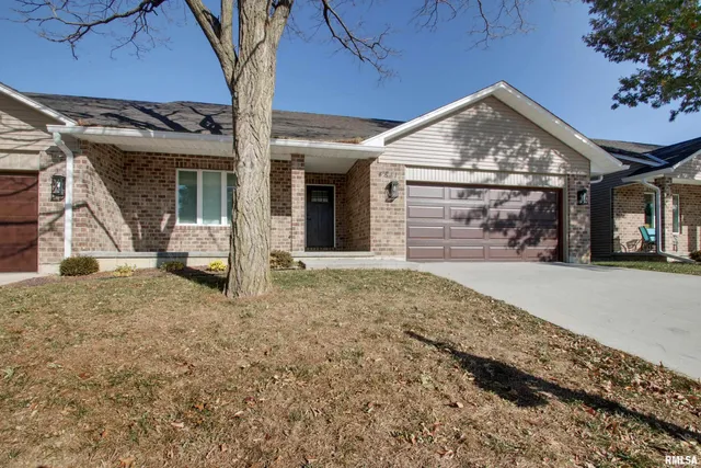 $315,000 | 4811 Elm Street, Quincy, IL 62305