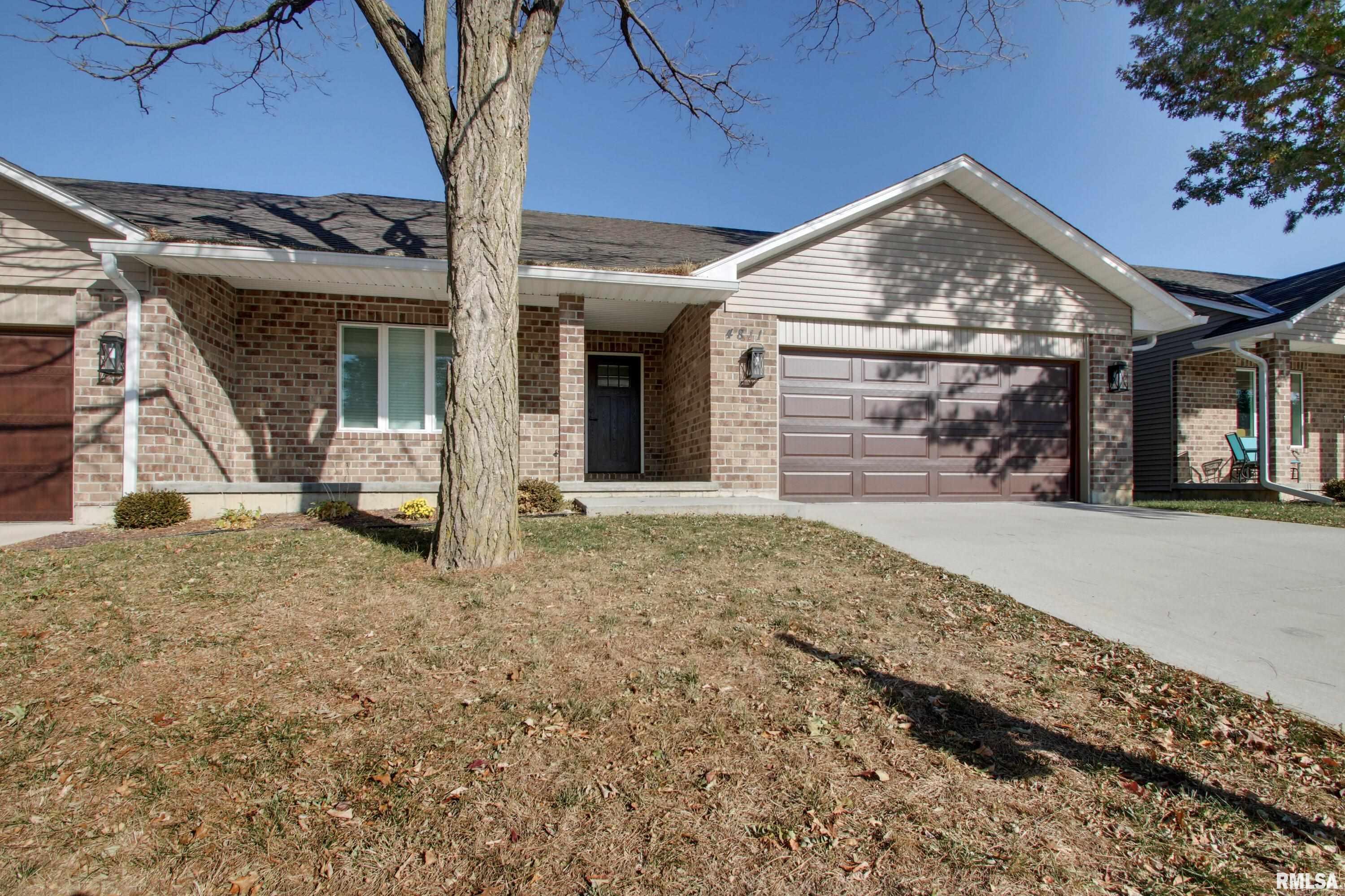 4811 Elm Street Quincy, IL 62305 - Photo 2 of 24