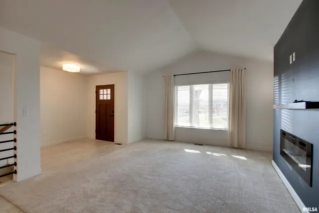 $315,000 | 4811 Elm Street, Quincy, IL 62305